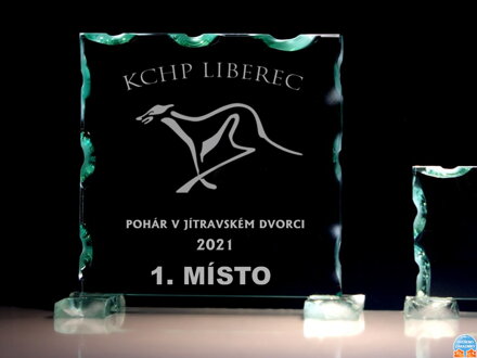 Športová trofej - Plaketa štvorec (vlastný text, logo) 13 cm