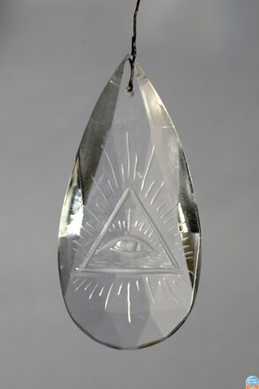 Lapač slunce z broušeného skla Swarovski s rytinou Boží oko, symbol Svobodných zednářů , 65 x 30 mm