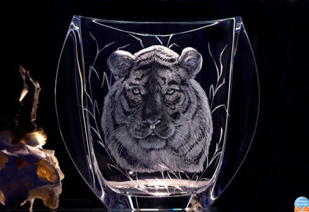 Handgravierte Originalvase - Tigermotiv