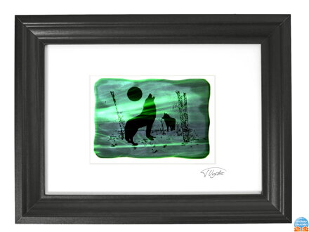 Vlk - zelené vitrážové sklo v čiernom ráme 21 x 30 cm ( pasparta 13 x 18 cm )