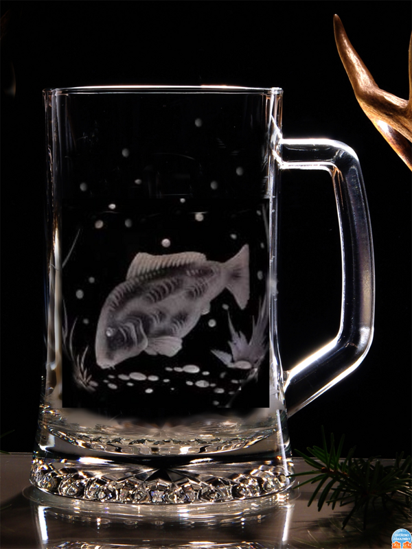 Biergläser 0,5 litre - Fisch Motive ( Karpfen ) - Hand graviertes Glas