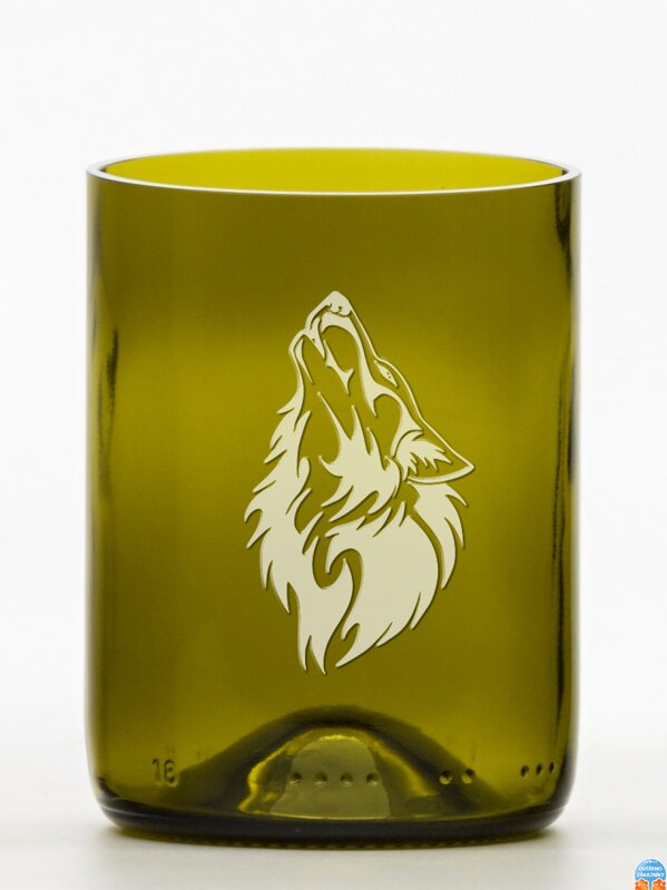 2ks Eko poháre (z fľaše od vína) stredná olivová (13 cm, 7,5 cm) motív Vlk