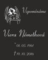 Obraz na akrylátovém skla - náhrobní deska s obrázkem, nápisem atd černobílá verze