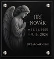 V37. Černá náhrobní skleněná deska s nápisem a modlícím se andílkem