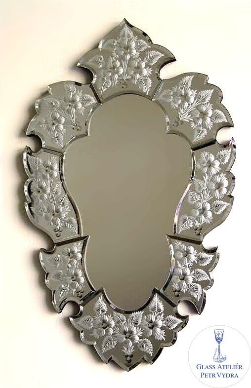Hand Cut Mirrors 36 X 58 Cm 302