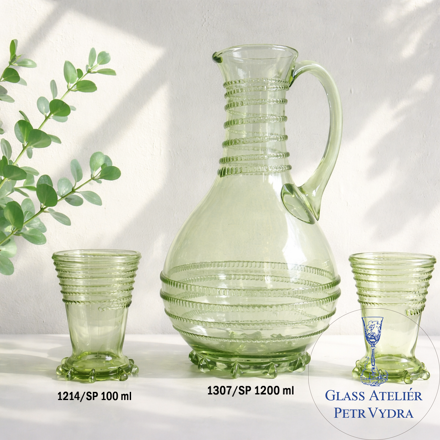 Láhev s 6x sklenicema z historického skla -  1x 1307/SP/1200 ml a 6x 1214/100ml