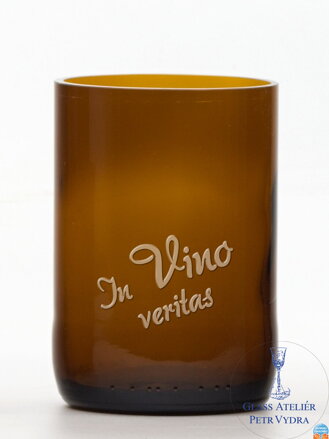 2ks Eko sklenice (z lahve od piva) střední hnědá (10 cm, 6,5 cm) In vino veritas