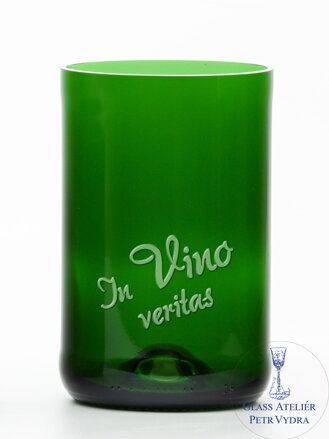 2ks Eko sklenice (z lahve od šampusu) velká zelená (13 cm, 6,5 cm) In vino veritas