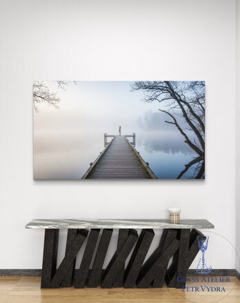 Obraz na akrylátovém skle - Molo na jezeře v mlze