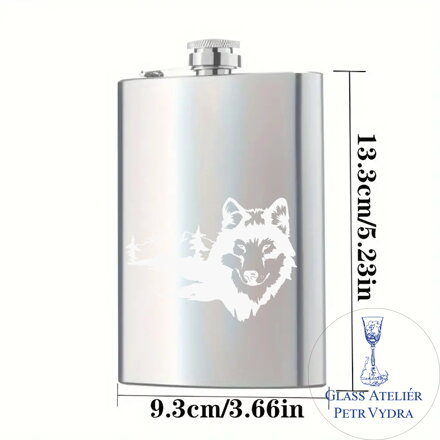 Placatka s motivem vlk a pozadí hor - Gravírování do kovu