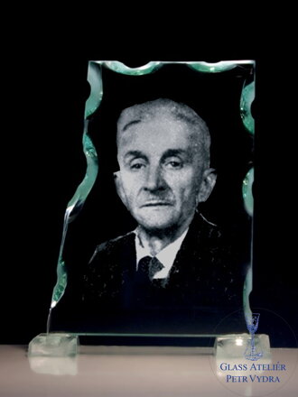 Skleněný podstavec do urnové schránky ( kolumbária ) s fotografií zesnulého - skosený tvar 1