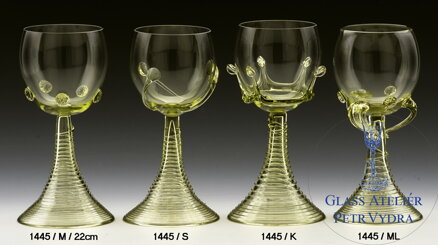 Historické sklo 2x- sklenice víno 1445/22cm