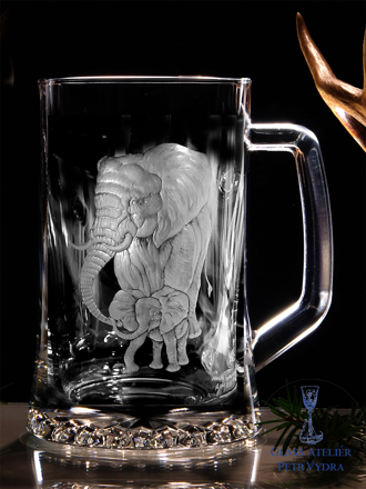 Biergläser 0,5 litre - Jagd Motive ( Elefant und Elefantenbaby ) - Hand graviertes Glas