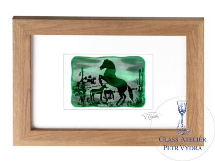 Koně - zelené vitrážové sklo v hnědém rámu 21 x 30 cm ( pasparta 13 x 18 cm )