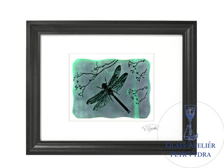 Vážka - zelené vitrážové sklo v černém rámu 30 x 40 cm ( pasparta 21 x 30 cm )