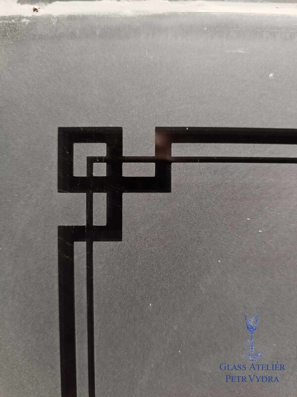 Pískovaná tabule skla do okna nebo dveří ( jednoduchý vzor ) Pískovaná tabule skla do okna nebo dveří ( jednoduchý vzor )