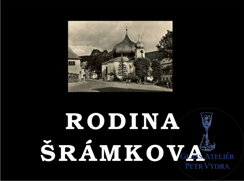 V13. Černá náhrobní skleněná deska s motivem krajiny