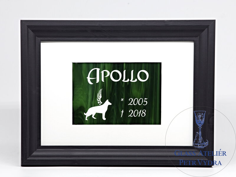 Pietní obraz - zelené vitrážové sklo v rámu - nápis a silueta psa 21 x 30 cm (pasparta 13 x 18 cm) Pietní obraz - zelené vitrážové sklo v rámu - nápis a silueta psa 21 x 30 cm (pasparta 13 x 18 cm)