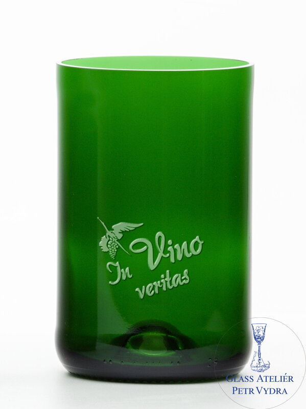 2 St. Öko-Gläser (aus einer Sektflasche) groß grün (13 cm, 6,5 cm) Moldauischer Storch - In vino veritas 2 St. Öko-Gläser (aus einer Sektflasche) groß grün (13 cm, 6,5 cm) Moldauischer Storch - In vino veritas