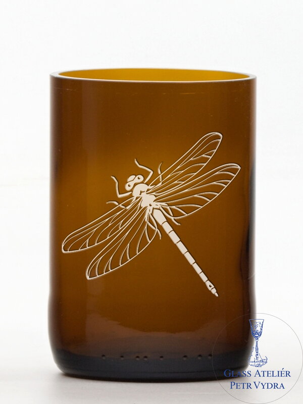 2 St. Öko-Gläser (aus einer Bierflasche) mittelbraun (10 cm, 6,5 cm) Libelle 2 St. Öko-Gläser (aus einer Bierflasche) mittelbraun (10 cm, 6,5 cm) Libelle