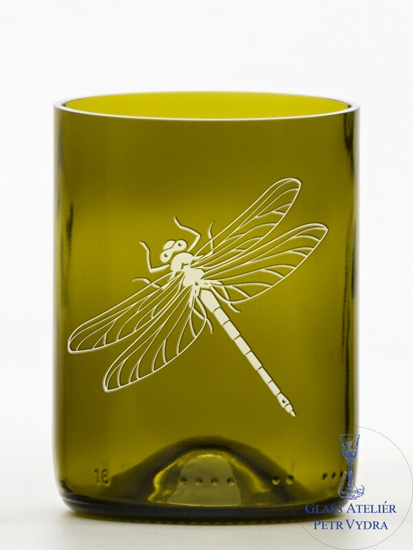 2ks Eko poháre (z fľaše od vína) malá olivová (10 cm, 7,5 cm) Vážka 2ks Eko poháre (z fľaše od vína) malá olivová (10 cm, 7,5 cm) Vážka