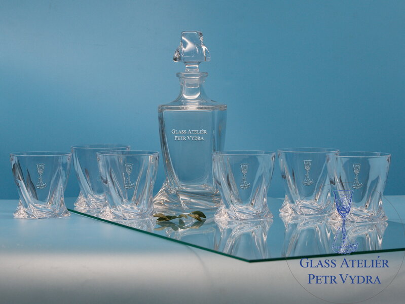 Quadro Whisky-Set - 7-teilig mit Monogramm in einer Geschenkbox Quadro Whisky-Set - 7-teilig mit Monogramm in einer Geschenkbox