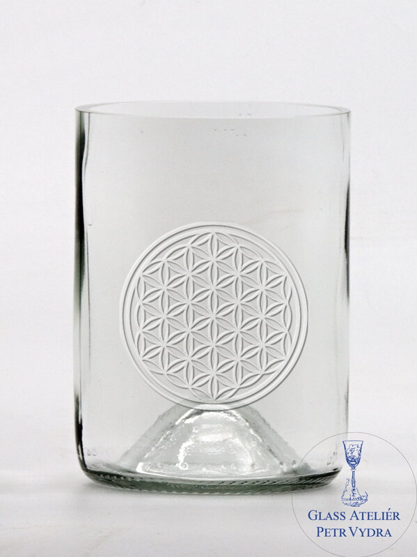 2 Stück Öko-Gläser (aus einer Weinflasche) klein klar (10 cm, 7,5 cm) Motiv Blume des Lebens 2 Stück Öko-Gläser (aus einer Weinflasche) klein klar (10 cm, 7,5 cm) Motiv Blume des Lebens