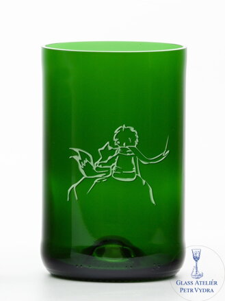 1 ks Eko sklenice ( z lahve od šampusu) velká zelená ( 13 cm, 6,5 cm) s pískovaným motivem, který můžete vybrat z galerie motivů pod výrobkem ( slon, vlci, malý princ, spirála atd ) balená dárkově v celofánovém sáčku