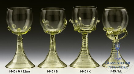 Historické sklo 2x- sklenice víno 1445/22cm