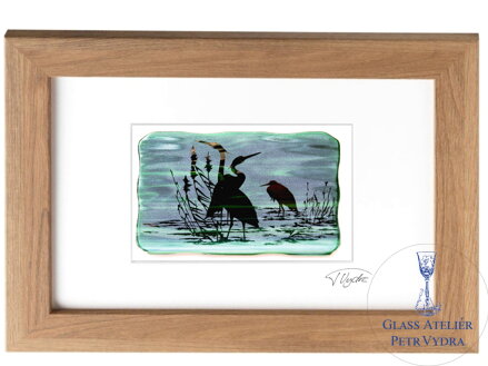 Volavka  - zelené vitrážové sklo v černém rámu 21 x 30 cm ( pasparta 13 x 18 cm )