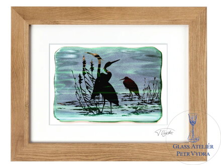 Volavka  - zelené vitrážové sklo v černém rámu 30 x 40 cm ( pasparta 21 x 30 cm )