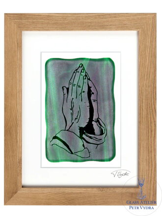 Modlící ruce - zelené vitrážové sklo v hnědém rámu 30 x 40 cm ( pasparta 21 x 30 cm )