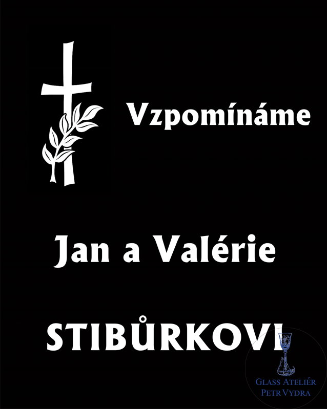 V16. Černá náhrobní skleněná deska s křížkem a nápisem V16. Černá náhrobní skleněná deska s křížkem a nápisem