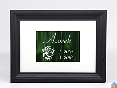 Pietní zvířecí pomníček - zelené vitrážové sklo v rámu - hlava psa a nápis 21 x 30 cm (pasparta 13 x 18 cm)