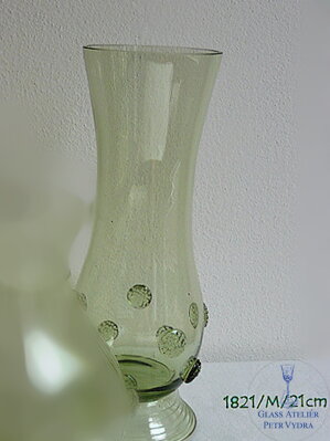 Foukaná vázička z historického skla 1821/M/21cm