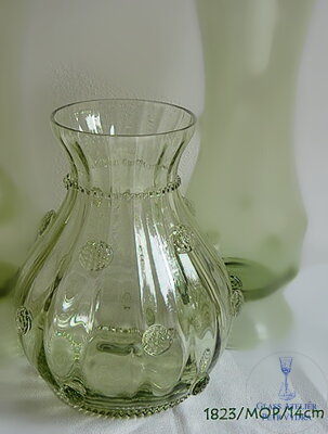 Foukaná vázička z historického skla 1823/MOP/14cm