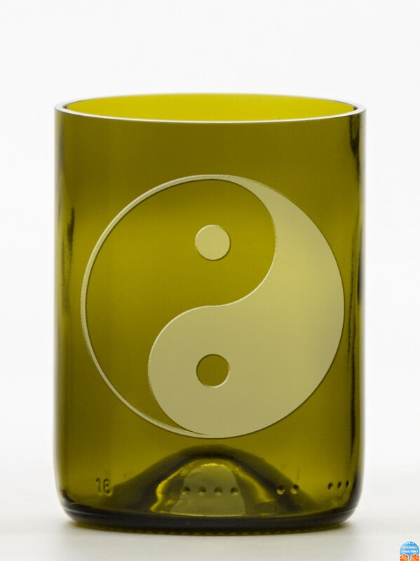 2ks Eko sklenice (z lahve od vína) střední olivová (13 cm, 7,5 cm) Jing Jang