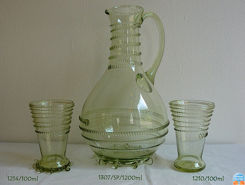 Láhev s 6x sklenicema z historického skla -  1x 1307/SP/1200 ml a 6x 1214/100ml