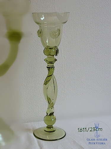 Svícen z historického skla - 1611/23 cm Svícen z historického skla - 1611/23 cm