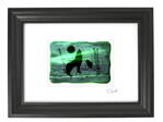 Vlk - zelené vitrážové sklo v černém rámu 21 x 30 cm ( pasparta 13 x 18 cm )