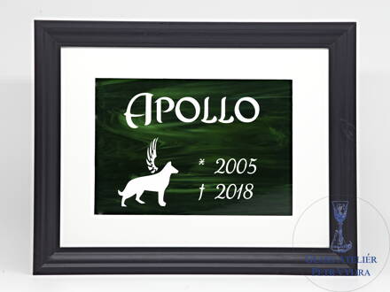 Pietní obraz - zelené vitrážové sklo v rámu - nápis a silueta psa, 30 x 40 cm (pasparta 21 x 30 cm)